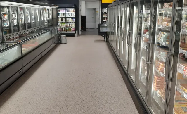 s-market-554